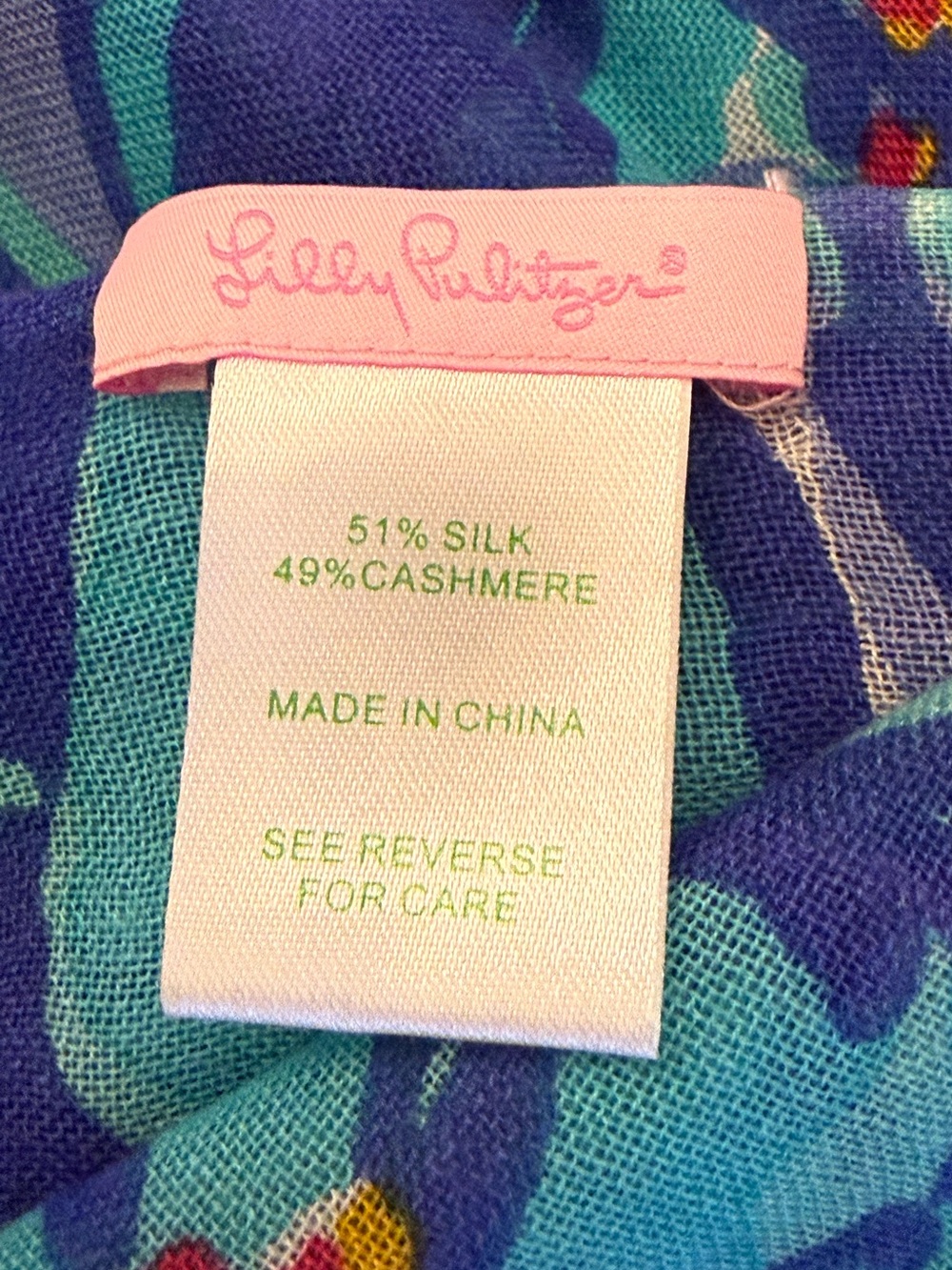 Lilly Pulitzer Murfee Lightweight Silk Cashmere Iris Mai Tai Scarf Beach Sarong - Picture 6 of 8